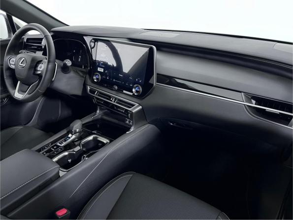Lexus RX V с пробегом 2026 года, цена 8 290 000 рублей, 20 км, внедорожник, Автокод Объявления