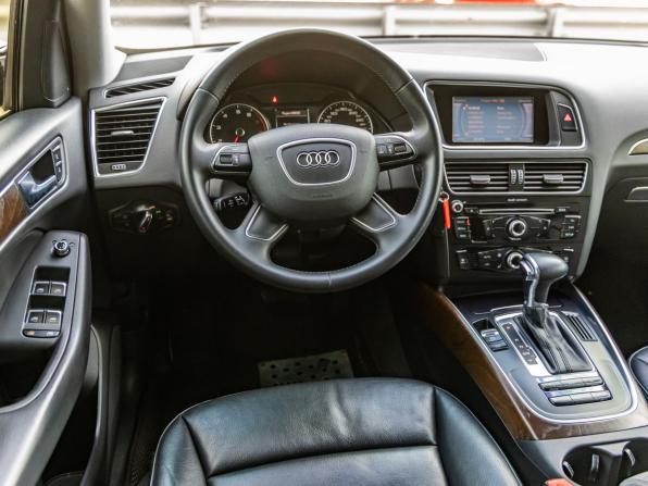 Audi Q5 I (8R) Рестайлинг с пробегом 2016 года, цена 2 198 000 рублей, 146492 км, внедорожник, Автокод Объявления