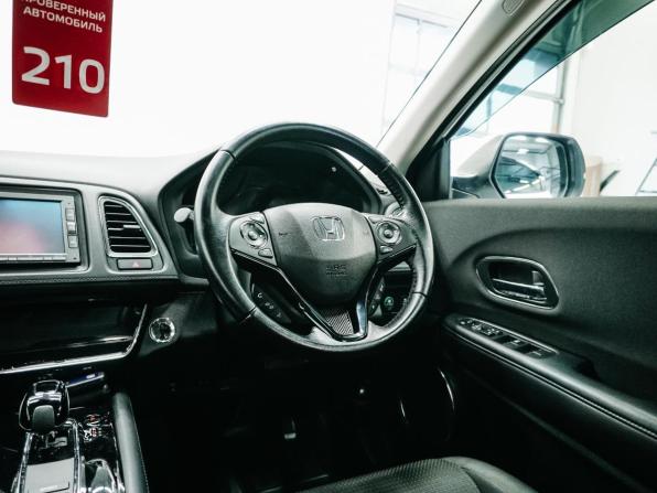 Honda Vezel I Рестайлинг с пробегом 2018 года, цена 1 749 000 рублей, 71676 км, внедорожник, Автокод Объявления