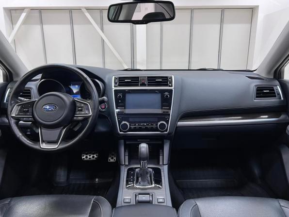 Subaru Legacy VI Рестайлинг с пробегом 2018 года, цена 2 230 000 рублей, 97892 км, седан, Автокод Объявления