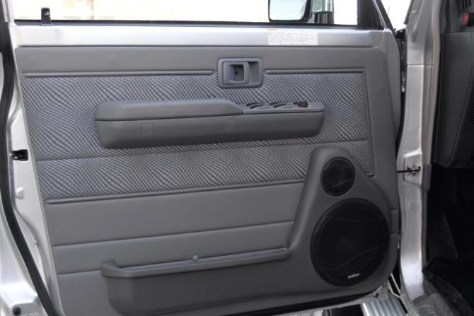 Toyota Land Cruiser 70 Series Рестайлинг 1 с пробегом 2015 года, цена 9 450 000 рублей, 2059 км, внедорожник, Автокод Объявления
