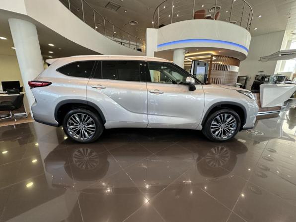 Toyota Highlander IV (XU70) с пробегом 2026 года, цена 5 900 000 рублей, 34 км, внедорожник, Автокод Объявления