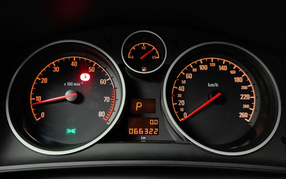 Opel Astra H Рестайлинг Москва  - изображение 16