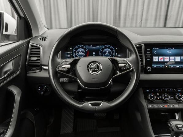 Skoda Karoq I с пробегом 2021 года, цена 2 840 000 рублей, 58565 км, внедорожник, Автокод Объявления