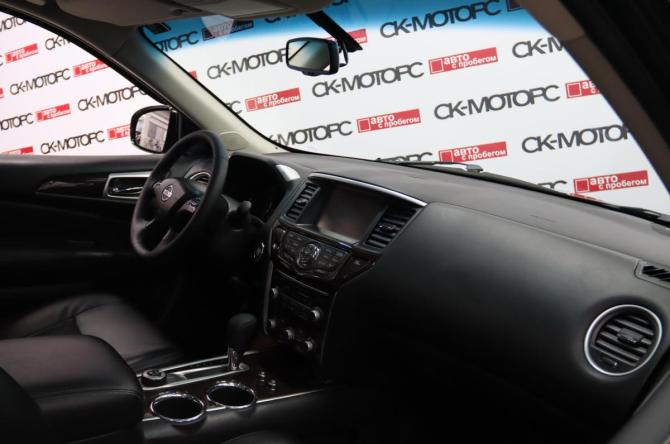 Nissan Pathfinder IV с пробегом 2016 года, цена 1 865 650 рублей, 181083 км, внедорожник, Автокод Объявления