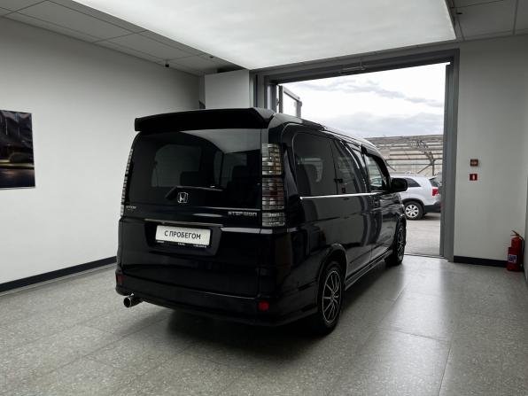 Honda Stepwgn II Рестайлинг с пробегом 2003 года, цена 700 000 рублей, 485000 км, минивэн, Автокод Объявления