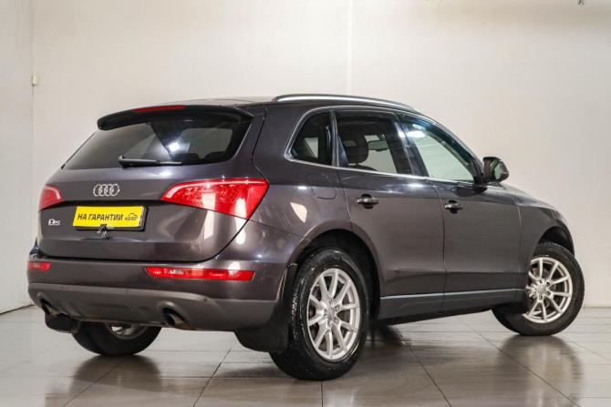 Audi Q5 I (8R) с пробегом 2009 года, цена 1 679 000 рублей, 159000 км, внедорожник, Автокод Объявления