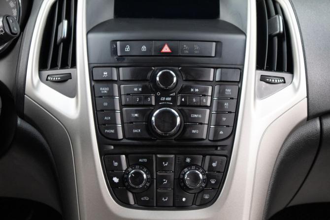 Opel Astra J с пробегом 2012 года, цена 749 000 рублей, 160000 км, хэтчбек, Автокод Объявления