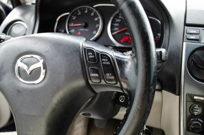 Mazda 6 I (GG) Рестайлинг с пробегом 2006 года, цена 399 000 рублей, 250000 км, седан, Автокод Объявления