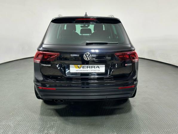 Volkswagen Tiguan II с пробегом 2018 года, цена 3 050 000 рублей, 47376 км, внедорожник, Автокод Объявления