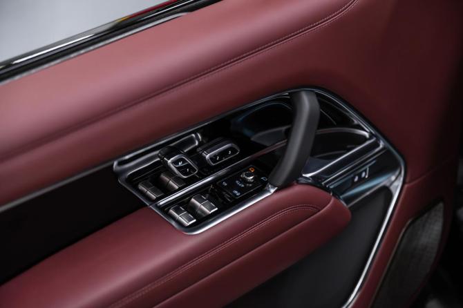 Новый Land Rover Range Rover V 2026 года, цена 23 900 000 рублей, внедорожник, Автокод Объявления