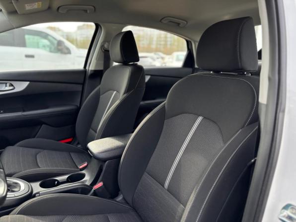 Kia Cerato IV Рестайлинг с пробегом 2021 года, цена 2 100 000 рублей, 72389 км, седан, Автокод Объявления