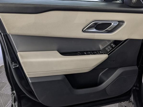 Land Rover Range Rover Velar I с пробегом 2018 года, цена 3 700 000 рублей, 110471 км, внедорожник, Автокод Объявления