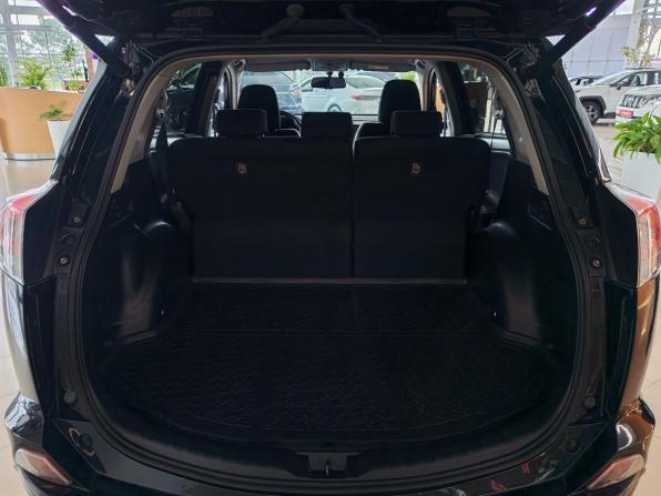 Toyota RAV4 IV (XA40) Рестайлинг с пробегом 2017 года, цена 2 225 000 рублей, 147777 км, внедорожник, Автокод Объявления