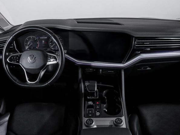 Volkswagen Touareg III с пробегом 2021 года, цена 4 800 000 рублей, 133650 км, внедорожник, Автокод Объявления