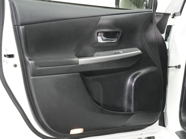Toyota Prius Alpha I (ZVW40/41) Рестайлинг с пробегом 2014 года, цена 1 200 000 рублей, 209897 км, универсал, Автокод Объявления