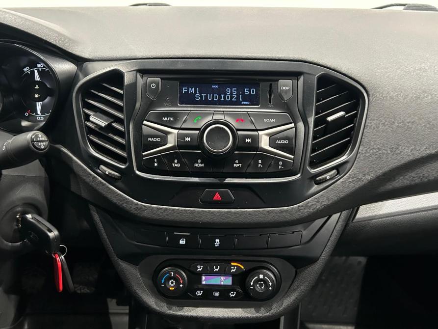 Lada (ВАЗ) Vesta I Санкт-Петербург  - изображение 18