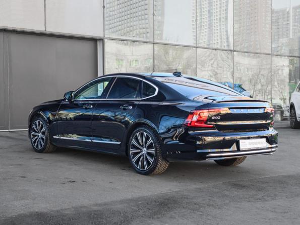 Volvo S90 II Рестайлинг с пробегом 2021 года, цена 3 750 000 рублей, 79436 км, седан, Автокод Объявления