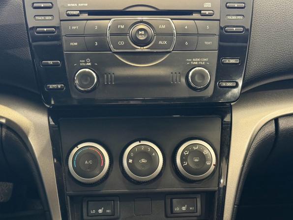 Mazda 6 II (GH) Рестайлинг с пробегом 2011 года, цена 797 000 рублей, 242089 км, седан, Автокод Объявления