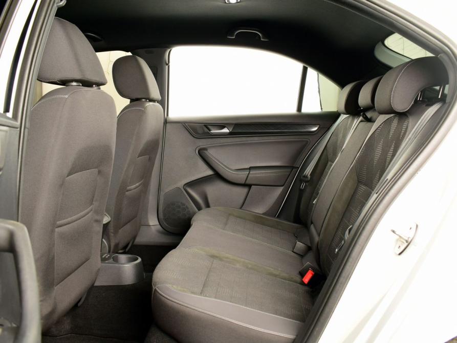 Volkswagen Polo VI Кемерово  - изображение 14