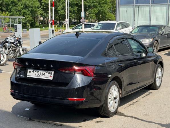 Skoda Octavia IV (A8) с пробегом 2021 года, цена 1 839 000 рублей, 159000 км, лифтбек, Автокод Объявления