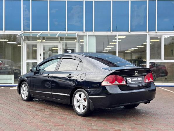 Honda Civic VIII с пробегом 2007 года, цена 525 000 рублей, 305901 км, седан, Автокод Объявления