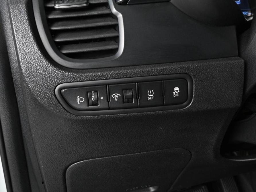 Kia Rio IV Ростов-на-Дону  - изображение 19