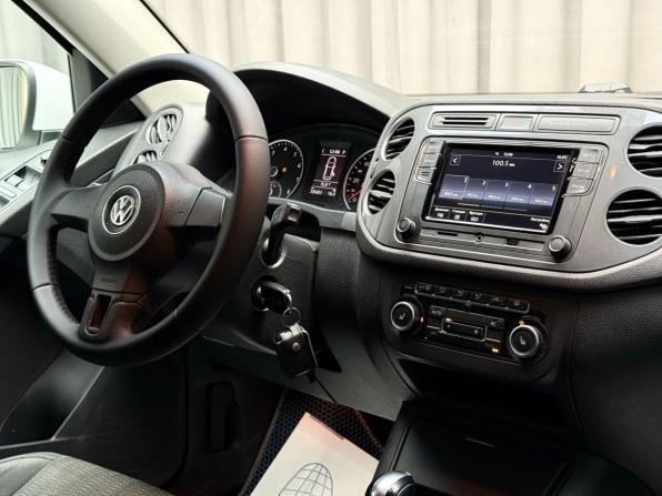 Volkswagen Tiguan I Рестайлинг с пробегом 2012 года, цена 1 349 000 рублей, 235421 км, внедорожник, Автокод Объявления