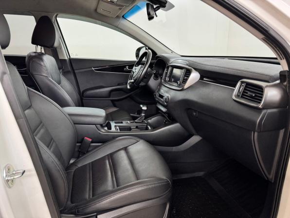 Kia Sorento III Prime Рестайлинг с пробегом 2019 года, цена 3 150 000 рублей, 83053 км, внедорожник, Автокод Объявления