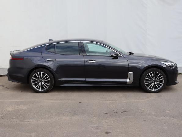Kia Stinger I с пробегом 2019 года, цена 2 659 000 рублей, 56000 км, лифтбек, Автокод Объявления