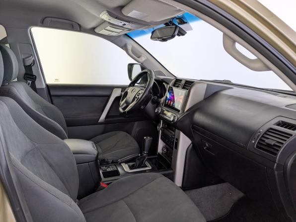 Toyota Land Cruiser Prado 150 Series с пробегом 2012 года, цена 2 700 000 рублей, 283219 км, внедорожник, Автокод Объявления