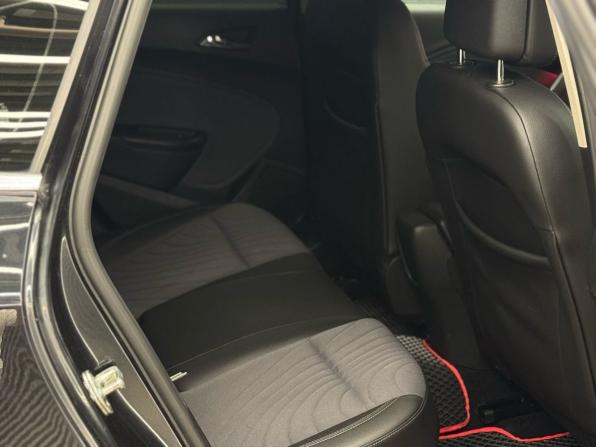 Opel Astra J Рестайлинг с пробегом 2013 года, цена 795 000 рублей, 185447 км, седан, Автокод Объявления