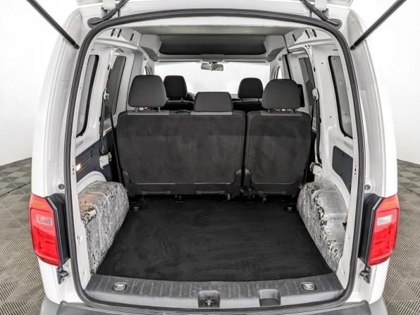 Volkswagen Caddy IV с пробегом 2019 года, цена 1 680 000 рублей, 94944 км, компактвэн, Автокод Объявления