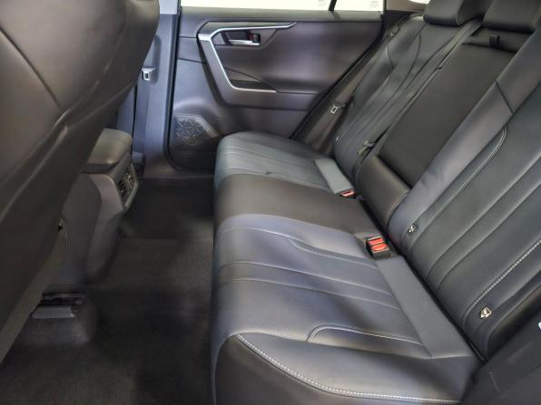 Toyota RAV4 V (XA50) с пробегом 2020 года, цена 3 355 000 рублей, 68367 км, внедорожник, Автокод Объявления