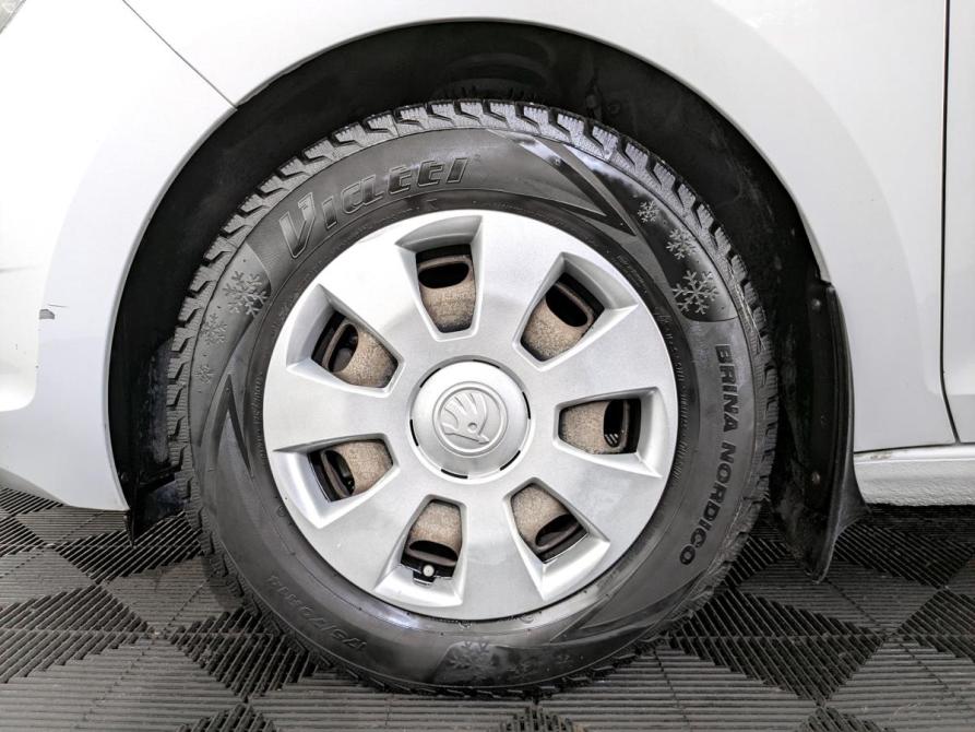 Skoda Rapid I Рестайлинг Москва  - изображение 18