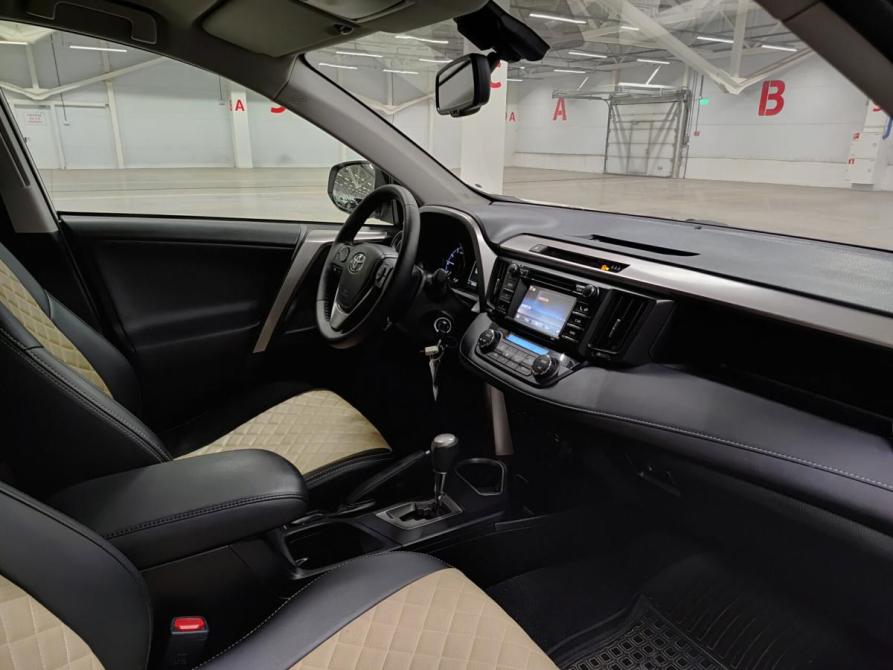 Toyota RAV4 IV (XA40) Рестайлинг Казань  - изображение 13