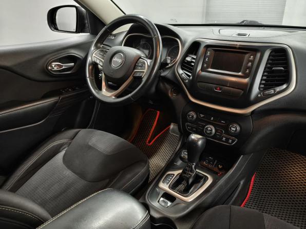 Jeep Cherokee V (KL) с пробегом 2014 года, цена 965 000 рублей, 333468 км, внедорожник, Автокод Объявления