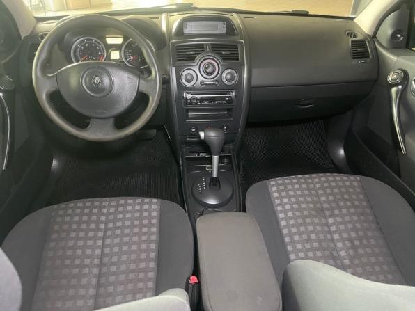 Renault Megane II Рестайлинг с пробегом 2007 года, цена 375 000 рублей, 265109 км, седан, Автокод Объявления