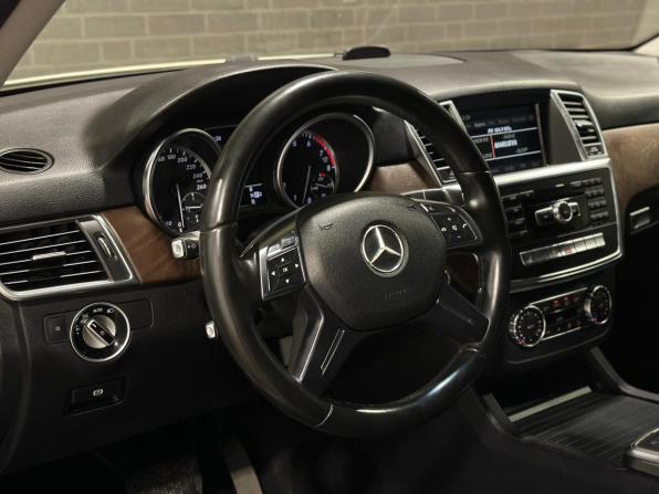 Mercedes-Benz M-Класс III (W166) с пробегом 2012 года, цена 1 855 000 рублей, 279423 км, внедорожник, Автокод Объявления