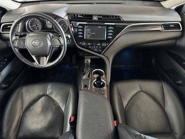 Toyota Camry VIII (XV70) с пробегом 2018 года, цена 2 100 000 рублей, 278787 км, седан, Автокод Объявления