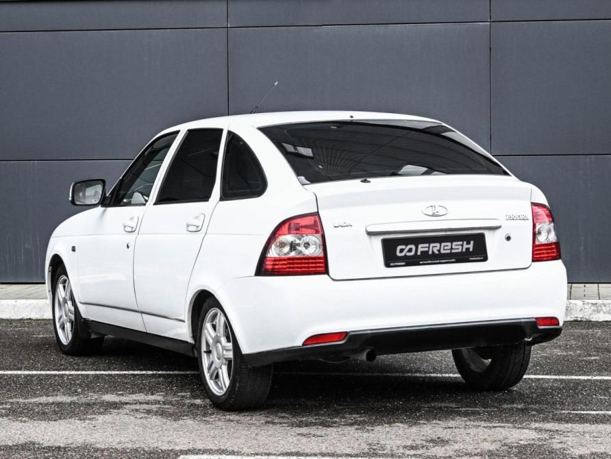 Lada (ВАЗ) Priora I Рестайлинг Новороссийск  - изображение 2