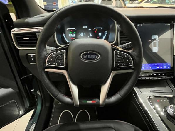 SWM G05 Pro с пробегом 2025 года, цена 2 409 900 рублей, 5 км, внедорожник, Автокод Объявления