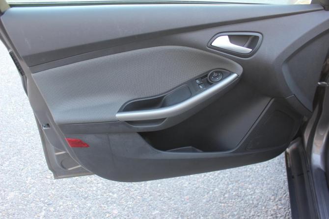 Ford Focus III с пробегом 2013 года, цена 835 000 рублей, 64187 км, седан, Автокод Объявления