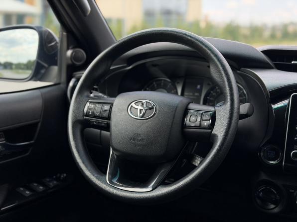 Toyota Hilux VIII Рестайлинг 2 с пробегом 2022 года, цена 6 650 000 рублей, 72272 км, offers.body_type.unknown, Автокод Объявления