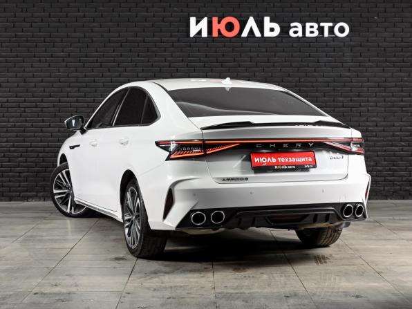 Chery Arrizo 8 с пробегом 2024 года, цена 2 300 000 рублей, 27821 км, седан, Автокод Объявления