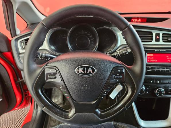 Kia Ceed II с пробегом 2014 года, цена 999 000 рублей, 167306 км, хэтчбек, Автокод Объявления
