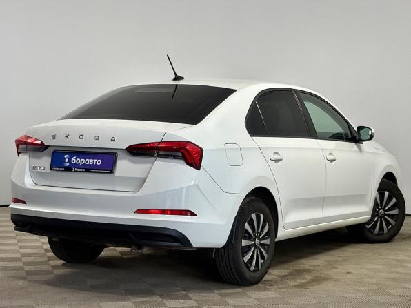Skoda Rapid II с пробегом 2021 года, цена 1 220 000 рублей, 59624 км, лифтбек, Автокод Объявления