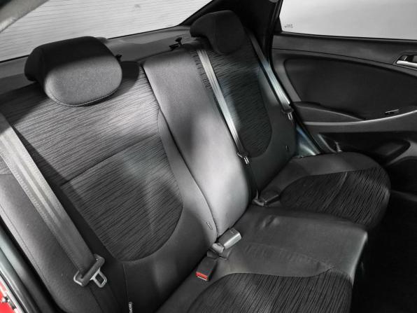 Hyundai Solaris I Рестайлинг с пробегом 2016 года, цена 985 000 рублей, 101884 км, седан, Автокод Объявления