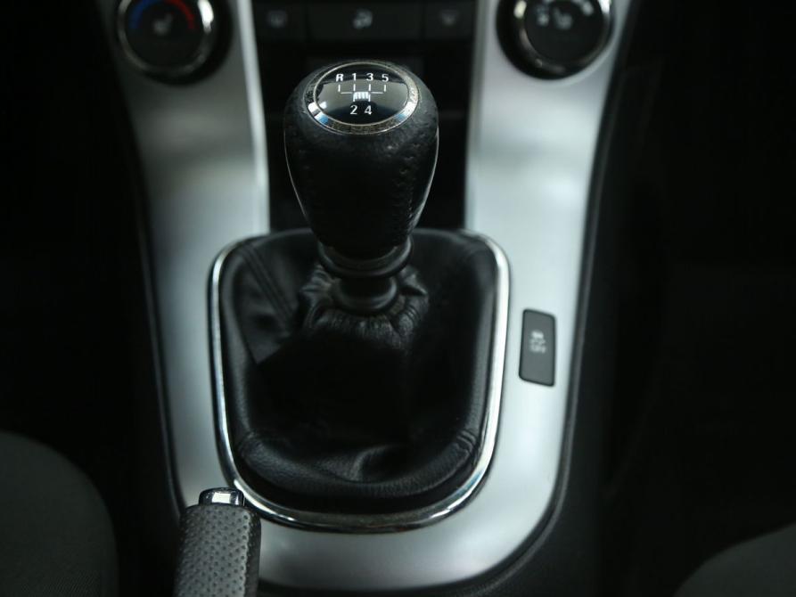 Chevrolet Cruze I Рестайлинг Иваново  - изображение 15