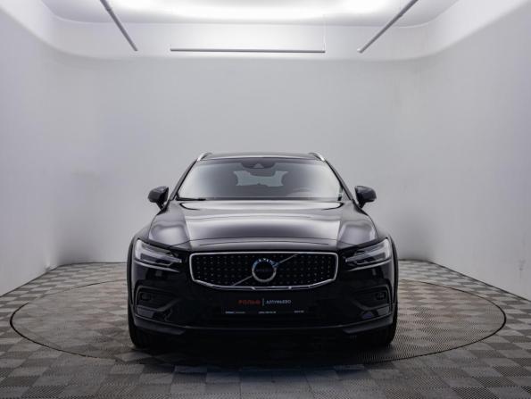 Volvo V60 Cross Country II с пробегом 2019 года, цена 3 297 000 рублей, 116329 км, универсал, Автокод Объявления